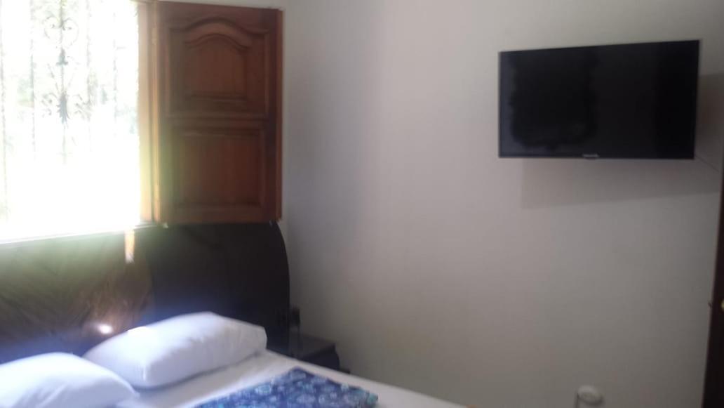 Rosita 3 Hotel Jardin Exterior foto